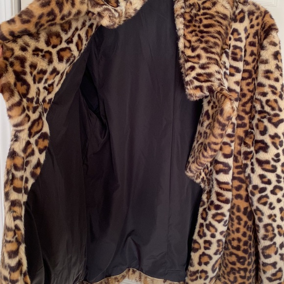 Love Token Jacket - Picture 4 of 4